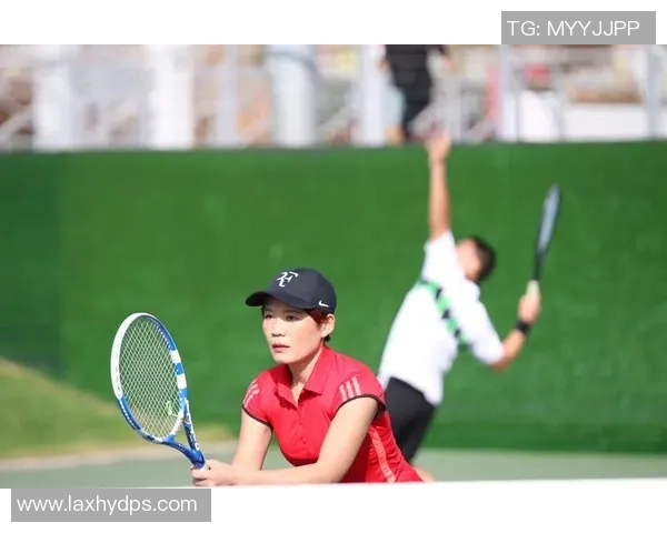 南京网球队的拼搏历程与邀请赛精彩瞬间全景回顾