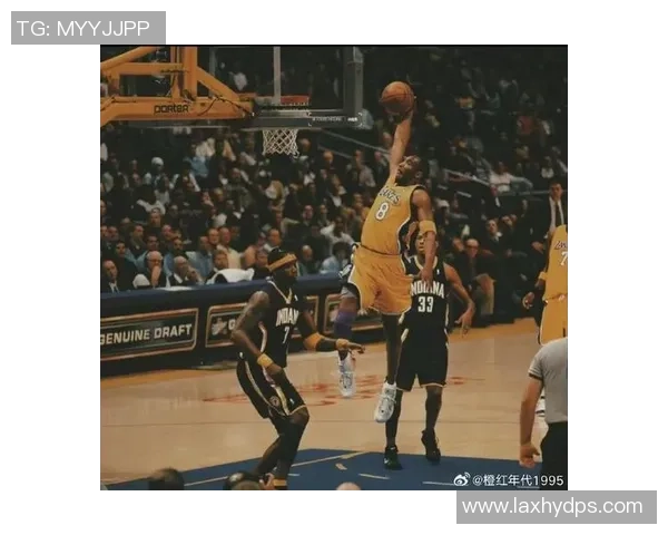 杭州篮球队团队协作引发热议球迷对战术配合和球员默契度的不同看法